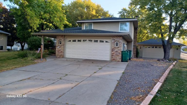 Garage Door Maple Grove MN