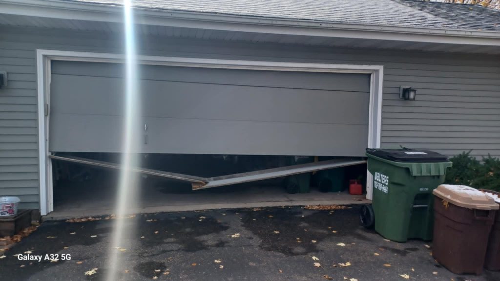 Garage Door Brooklyn Park MN